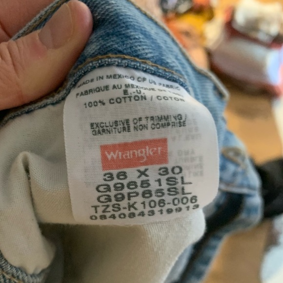 Vintage Wrangler Jeans - Picture 2 of 4